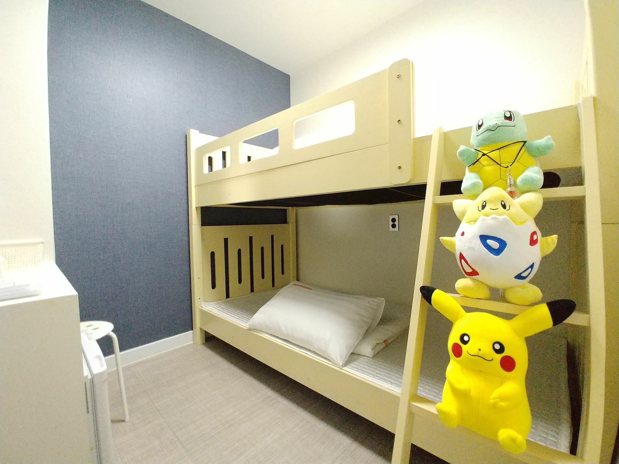 Road Myeongdong Hotel Seoul Bagian luar foto